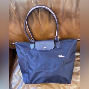 Longchamp large le pliage tote in dark purple
